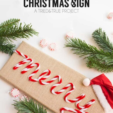 Make this super fun "Merry" Vintage Christmas Sign in under 15 minutes with just glue gun and pipe cleaners!
