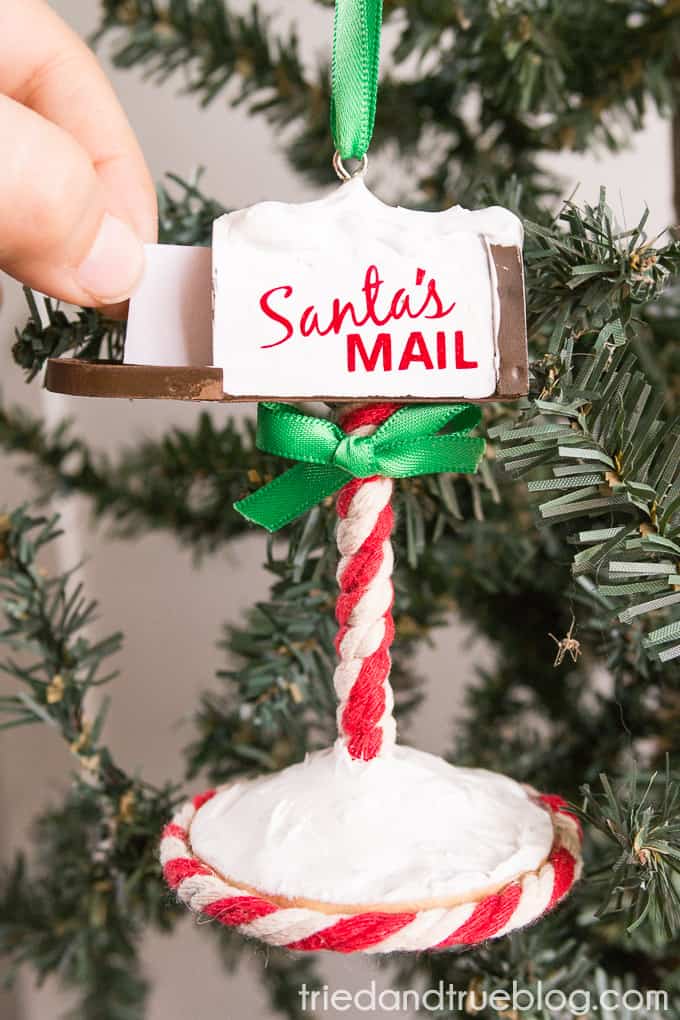 Santa's Mailbox Ornament - Wishlist
